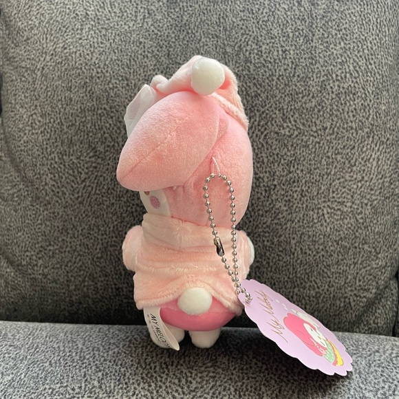 Sleeping My Melody Plush Keychain - Picture 4 of 9